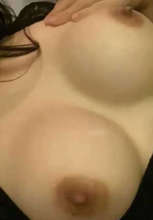 邹琳吖