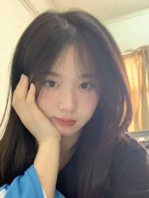 小玉米学生妹