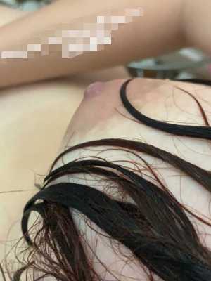 粉嫩大白兔