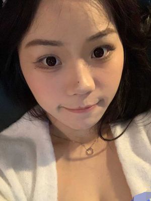 张安钰
