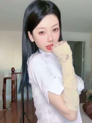金主爆操小穴