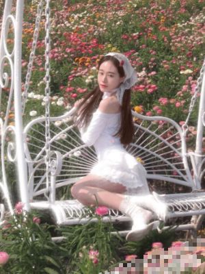 清纯美少女
