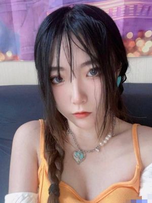 反差小母狗