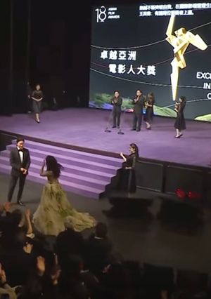 汤唯颁奖礼