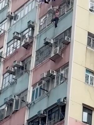 小三赤裸