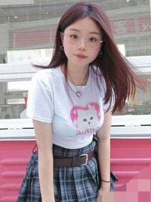 骚逼喷水