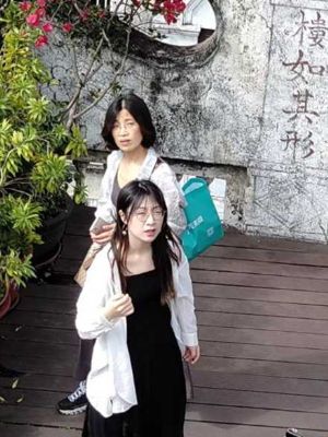 用户裸照