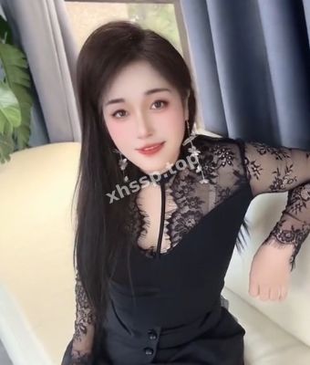 思瑶网红