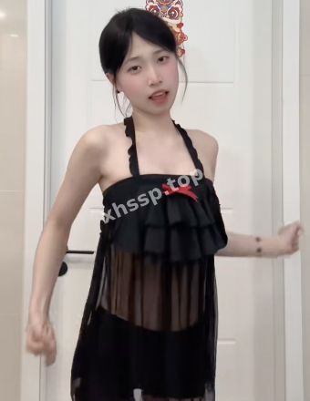 娇小身材