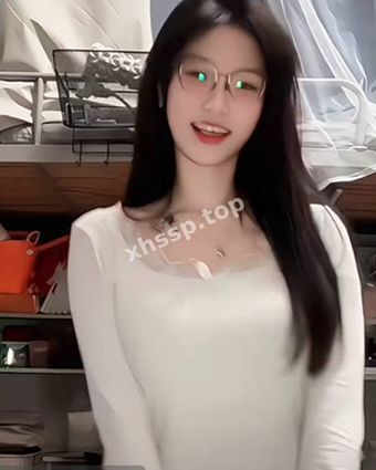 清纯尤物