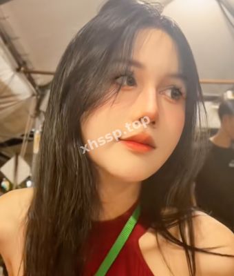 黑丝美腿诱惑