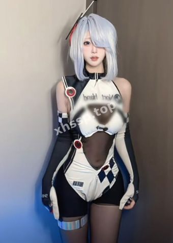 清纯反差