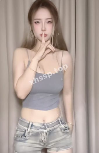 擦边女主播