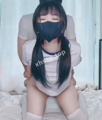 00后嫩妹