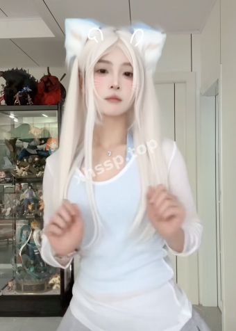 清纯反差婊