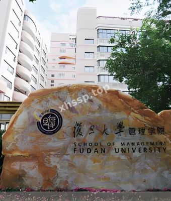 周薇