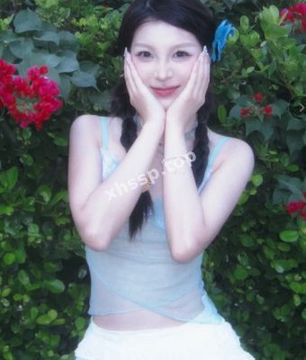 反差美女