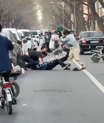 小三蛊惑