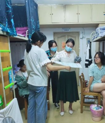 唐舒琪艳照