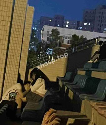 东湖皇家学院