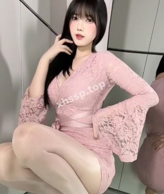 巨乳翘臀