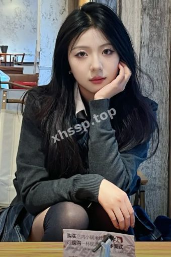 清纯反差