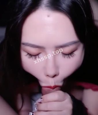 清纯人设崩塌