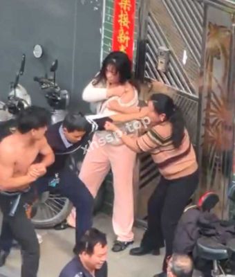 奸情曝光