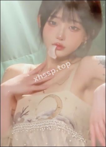 微胸
