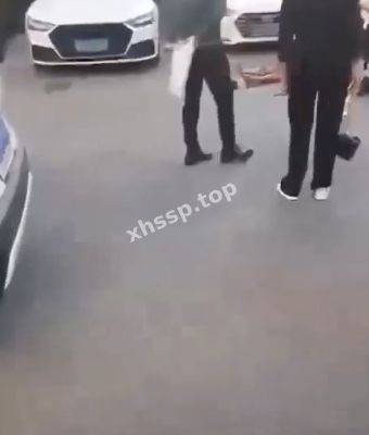 拖欠员工资金