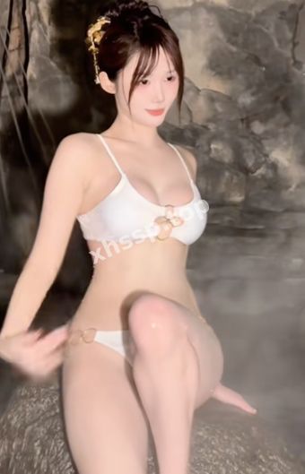 比基尼漏点