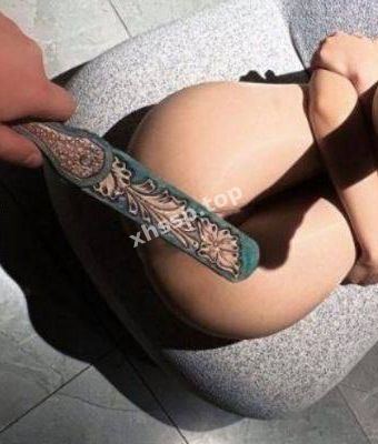 连裤袜被撕烂