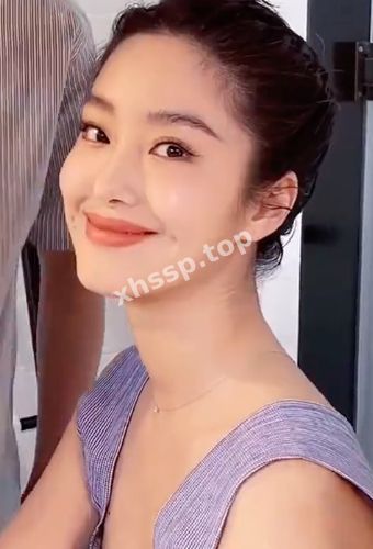 杨采钰