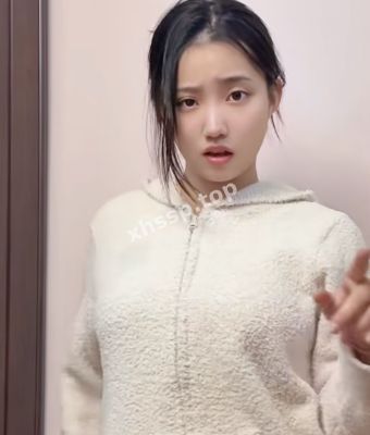 00后性感甜妹