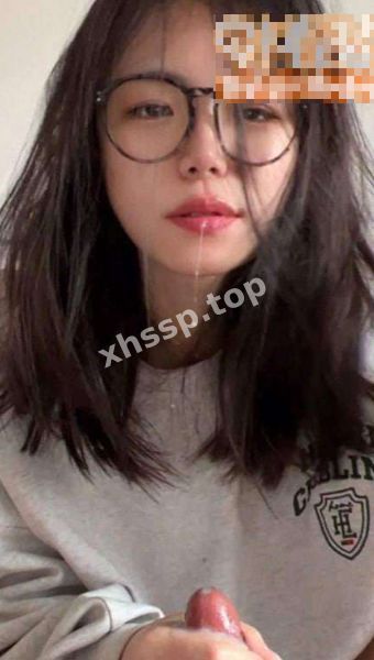 长腿翘臀