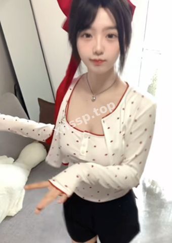 白嫩胴体诱人