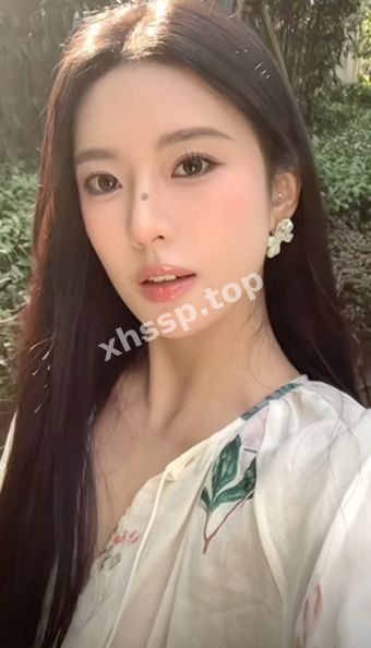 擦边网红