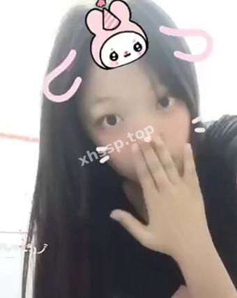 自拍白嫩肌肤