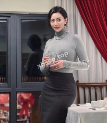 人妻