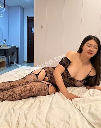 丰满学妹