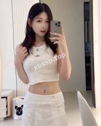 私照曝光