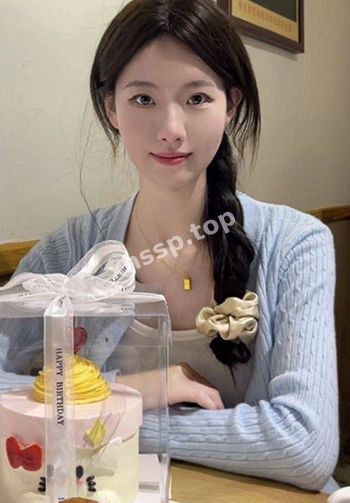 清纯学生妹