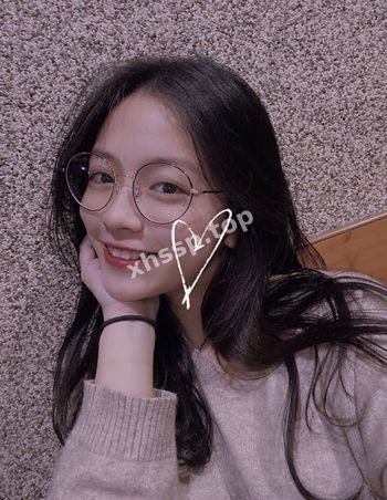 翘臀美胸