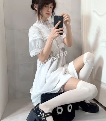 白嫩胴体