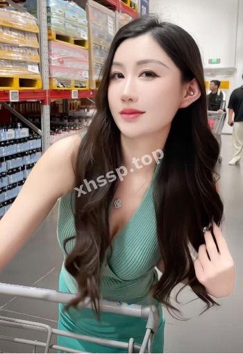 臀波乳浪